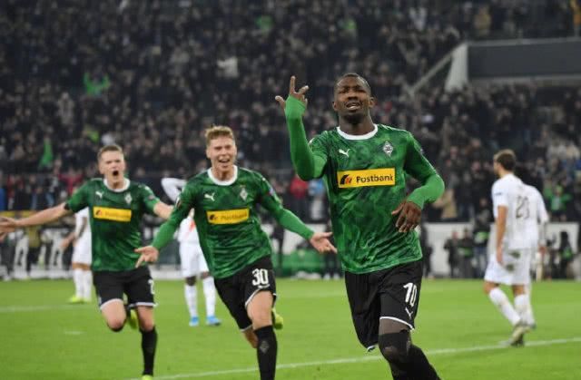 俱乐部在国 俱乐部在国