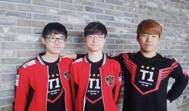 配合中路与 配合中路与